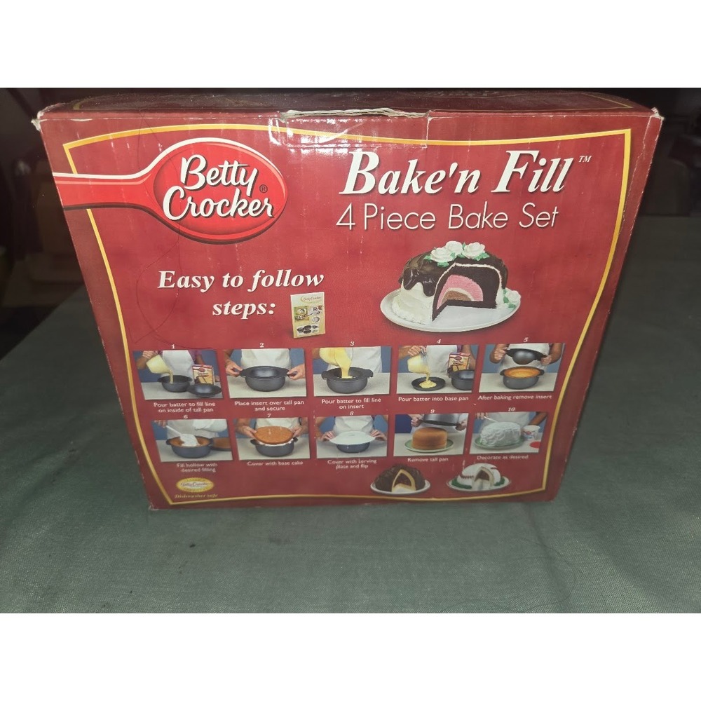 Betty Crocker Bake n Fill 4 Piece Bake Set Cake Pan Kit New in Box